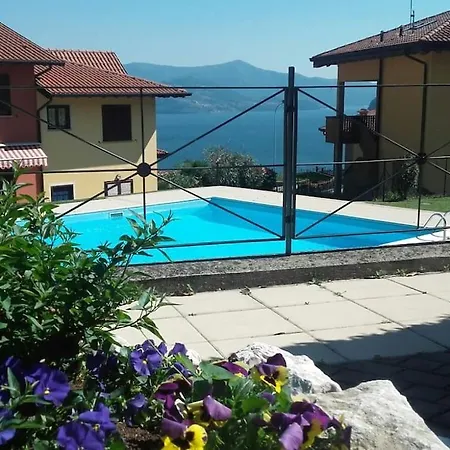 度假居 Luxurious Attic-swimming Pool *